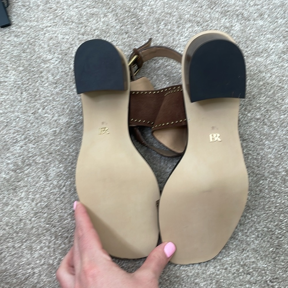 Banana Republic Daze Suede Sandal - Picture 10 of 10
